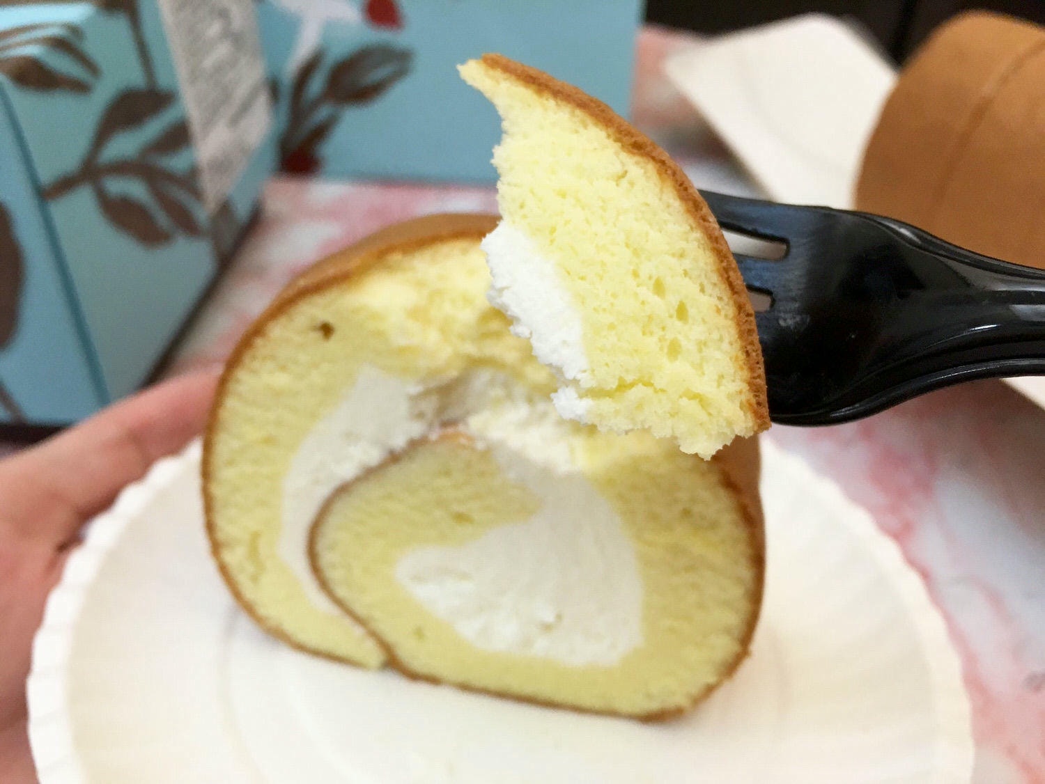 【美食甜點】糖村。哈尼捲。經典蜂之戀，鬆軟綿密、甜而不膩好滋味！